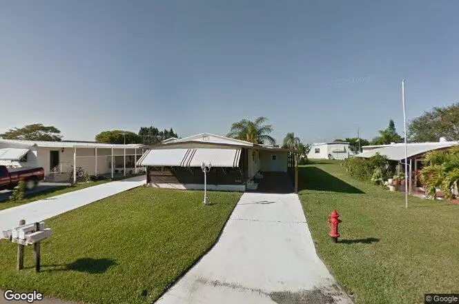 7880 SE Eagle AVE, Hobe Sound, FL 33455