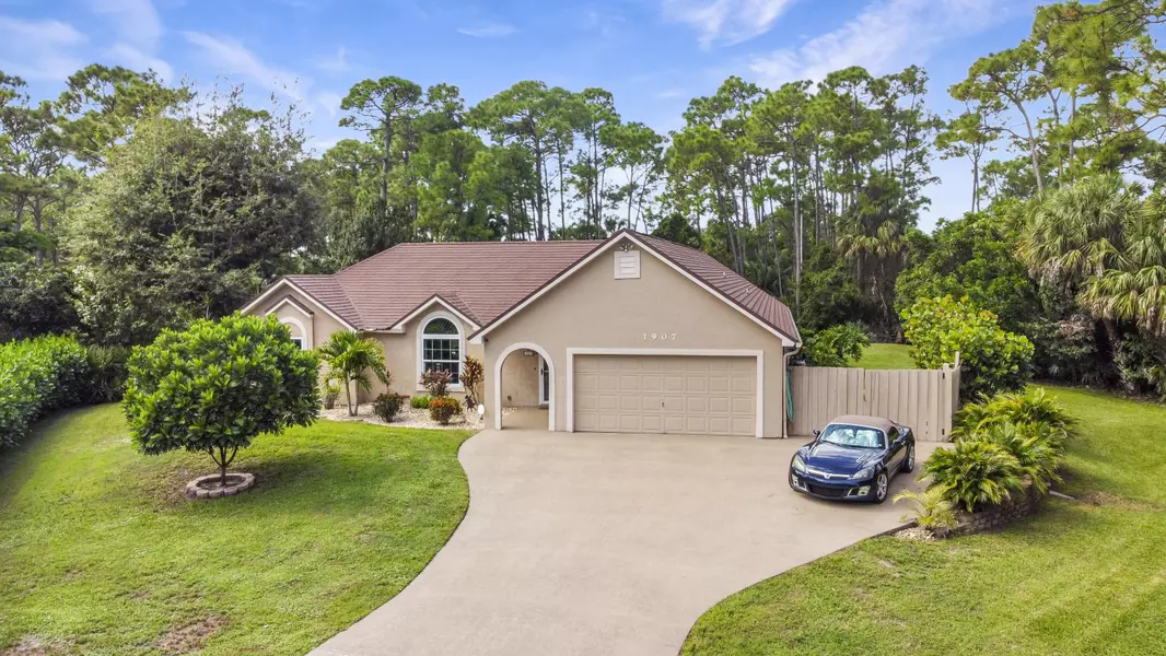 1907 SW Belgrave Terr TER, Stuart, FL 34997