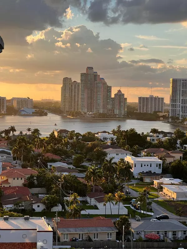 Sunny Isles Beach, FL 33160,18683 Collins AVE 1604