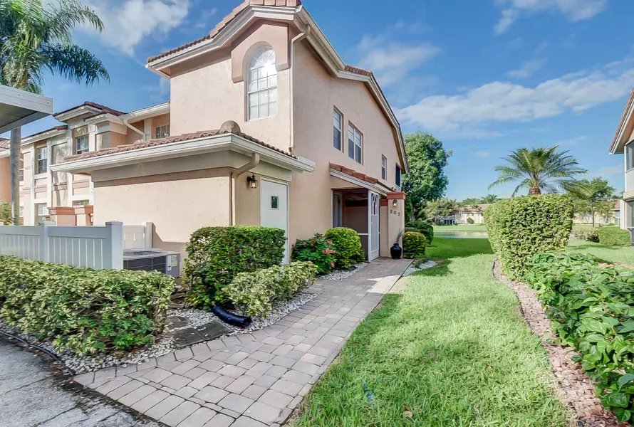 9625 Shadybrook DR 202, Boynton Beach, FL 33437