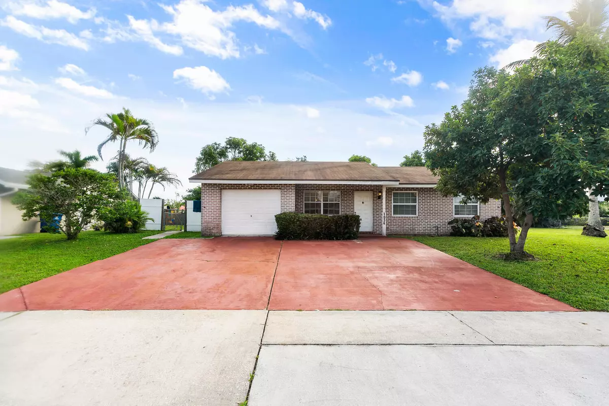 Royal Palm Beach, FL 33411,1034 Serenade CIR