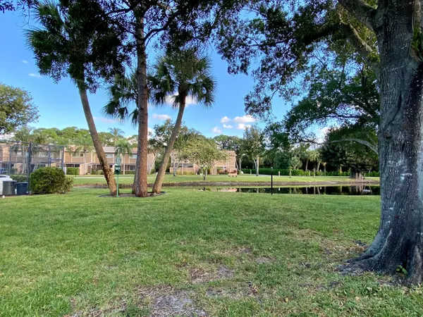 Jupiter, FL 33458,371 Maplecrest CIR