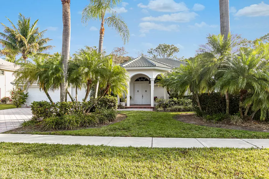 786 Cedar Cove RD, Wellington, FL 33414