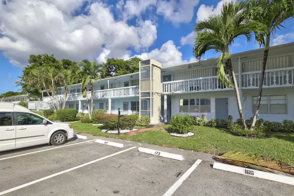 Deerfield Beach, FL 33442,164 Upminster H