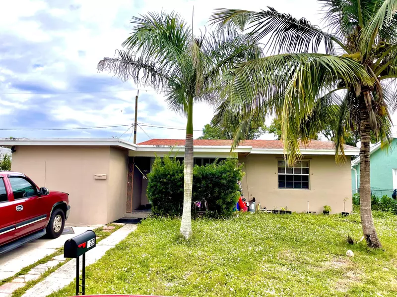 922 S A ST, Lake Worth Beach, FL 33460