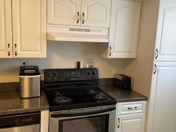 Fort Pierce, FL 34950,1151 Carlton CT 201