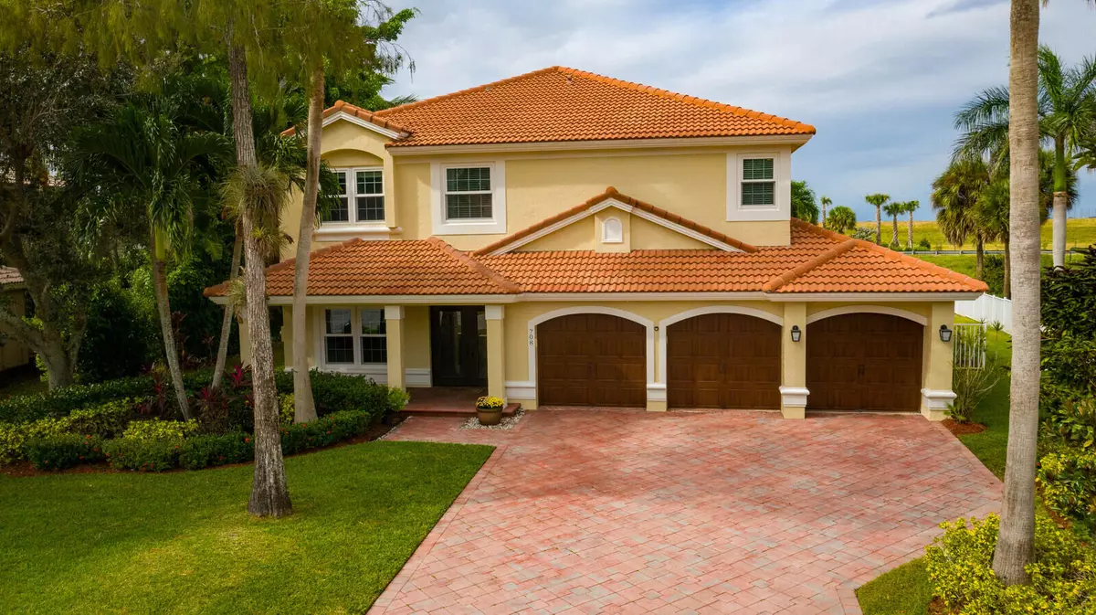 Wellington, FL 33414,708 Cypress Green CIR