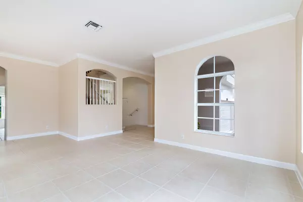 Palm Beach Gardens, FL 33418,8156 Bautista WAY