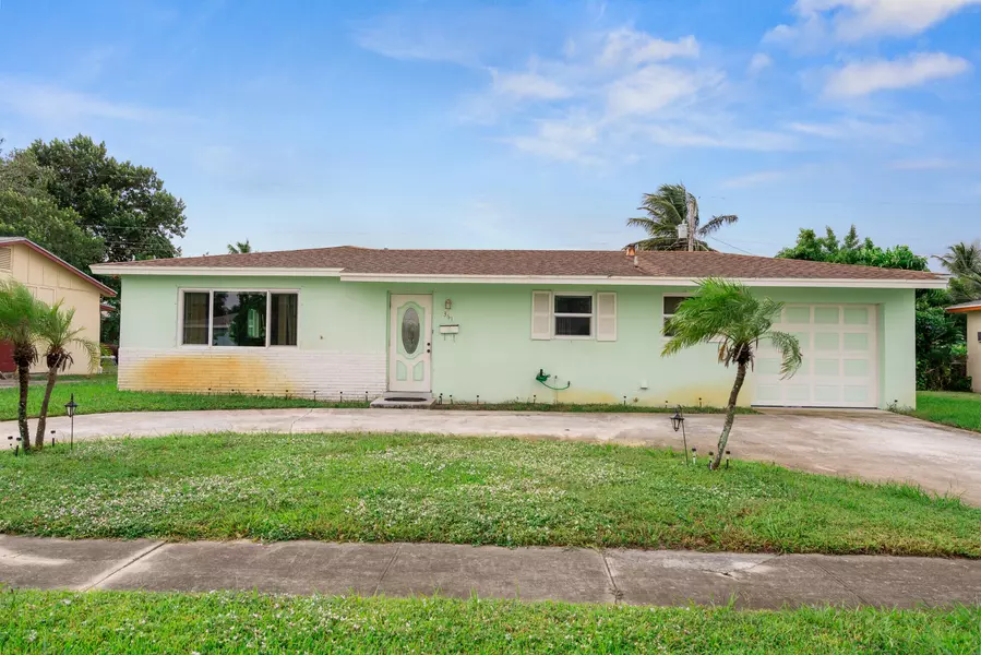 361 W 23rd Street, Riviera Beach, FL 33404