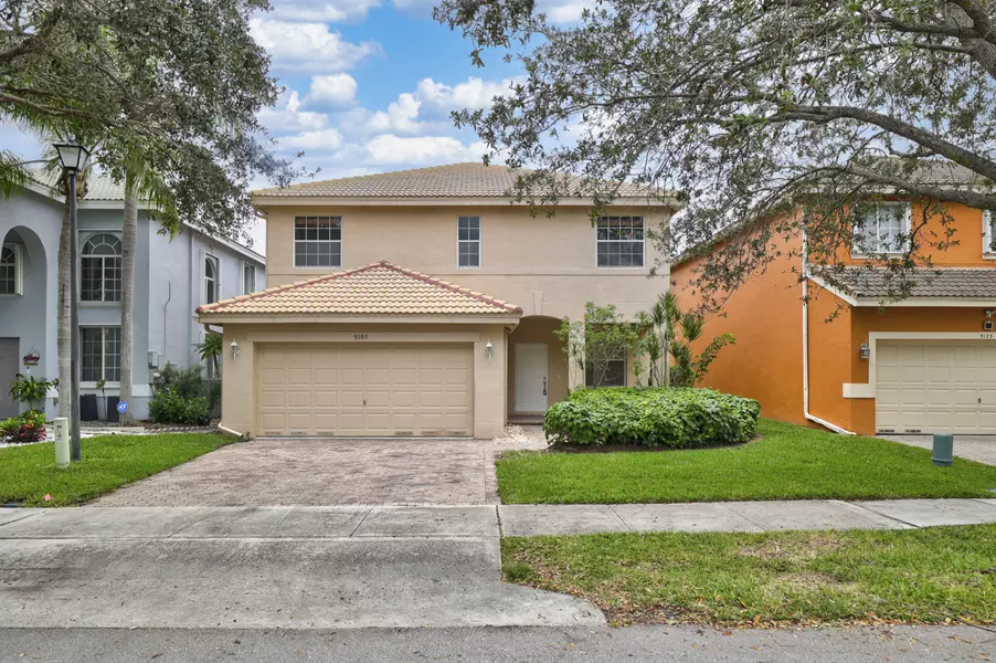 5107 Heron CT, Coconut Creek, FL 33073