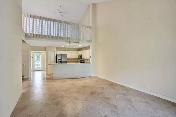 Boca Raton, FL 33428,22383 Thousand Pines LN