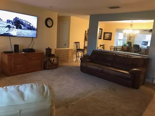 Fort Pierce, FL 34951,7103 Cabana LN