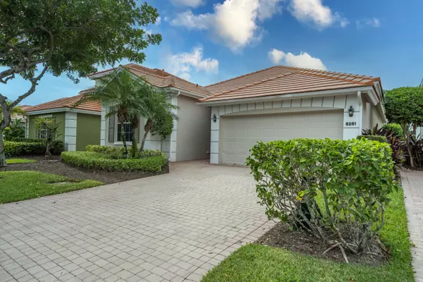 West Palm Beach, FL 33412,8281 Heritage Club DR