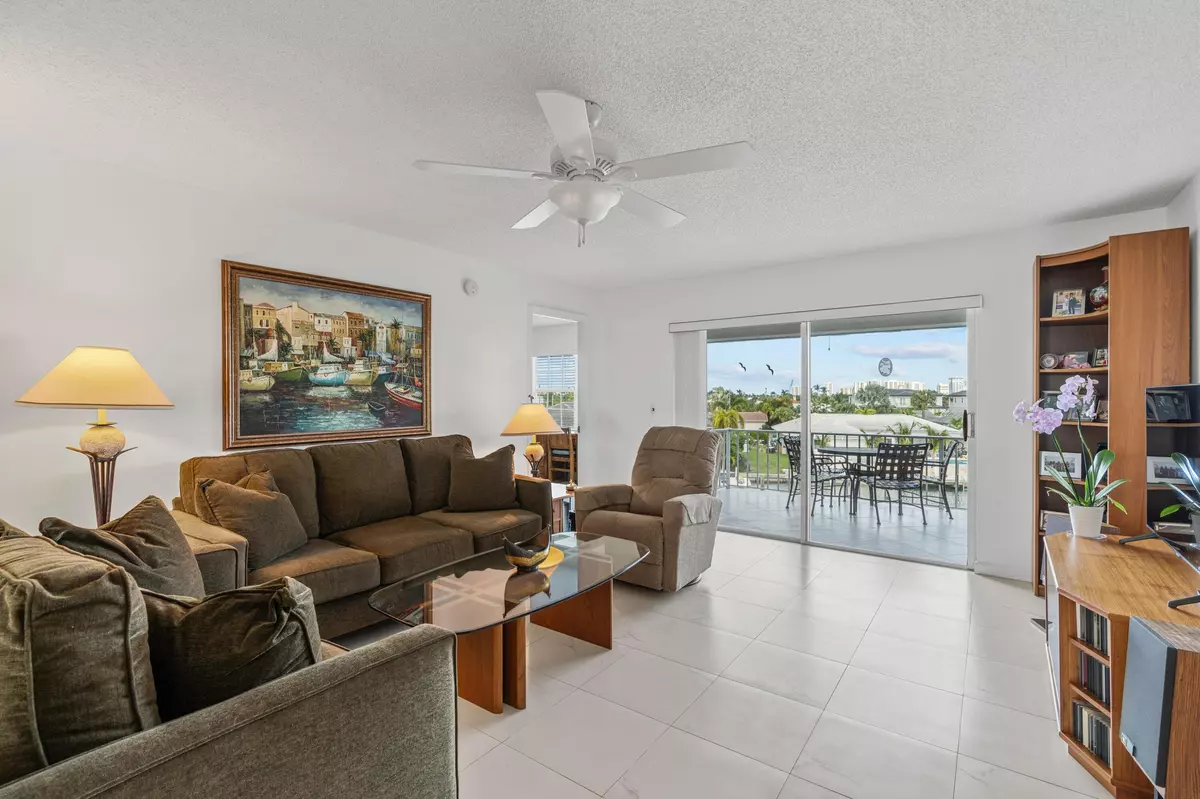 Singer Island, FL 33404,1070 Sugar Sands BLVD 384