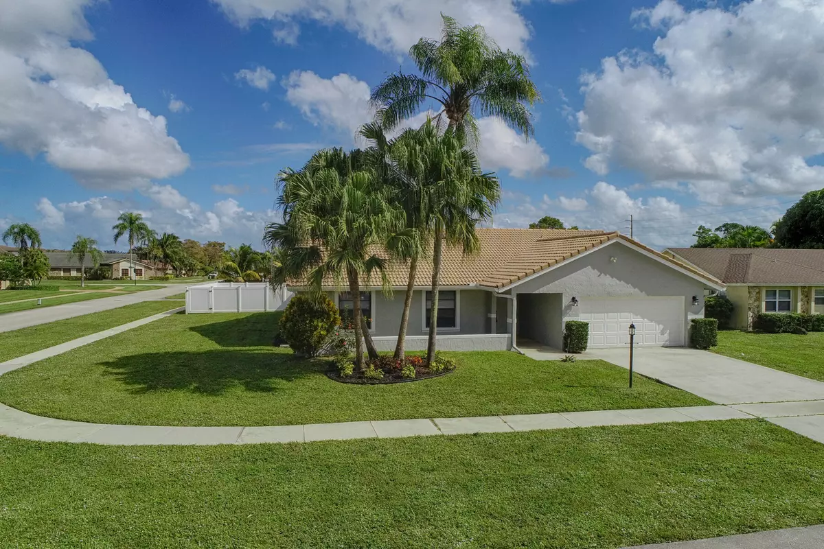 Boca Raton, FL 33428,21910 Pine TRCE