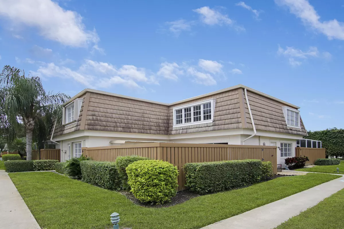 Palm Beach Gardens, FL 33410,11687 Ficus ST D