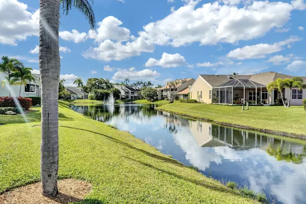 Hypoluxo, FL 33462,88 N Lakeshore DR