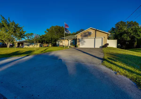 5802 Myrtle DR, Fort Pierce, FL 34982