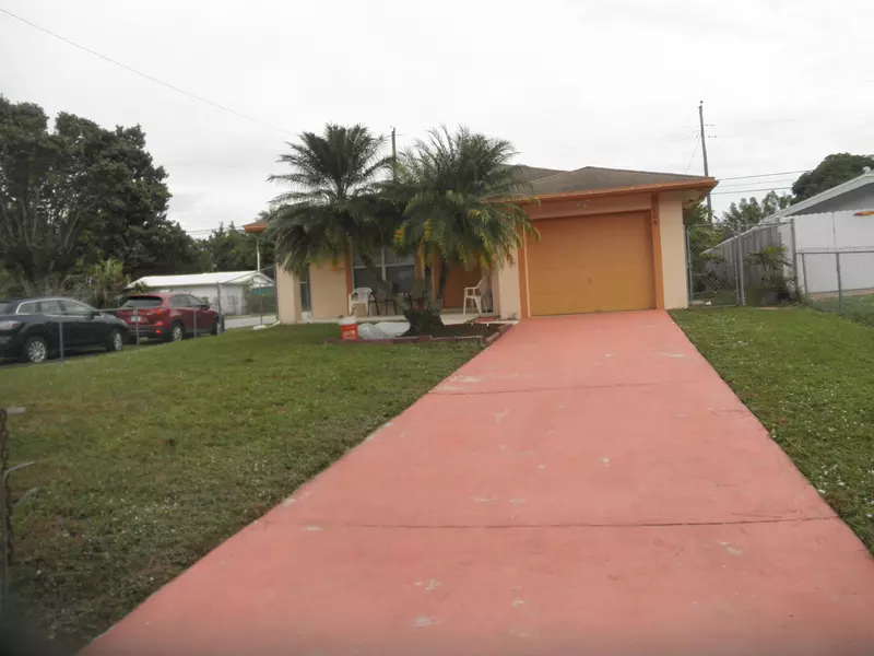 268 Fleming AVE, Greenacres, FL 33463