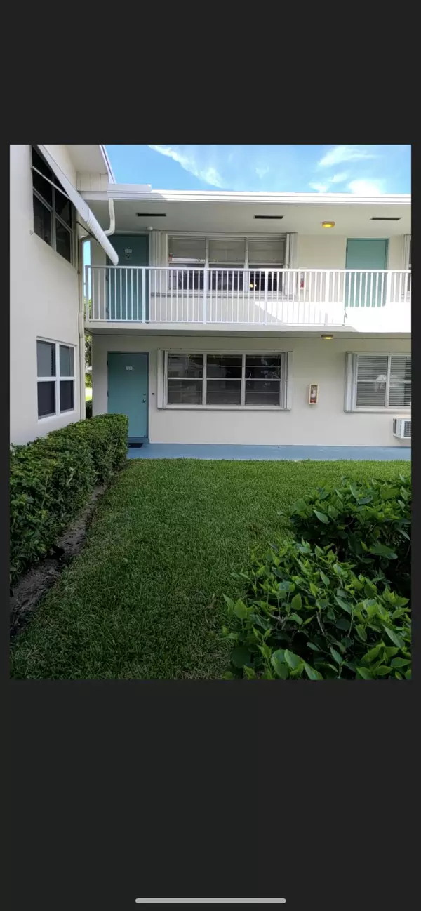 Boynton Beach, FL 33435,340 W Horizon 105