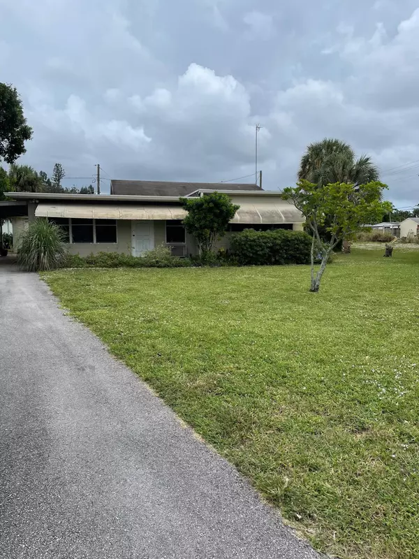 Lake Worth, FL 33461,702 Hi ST