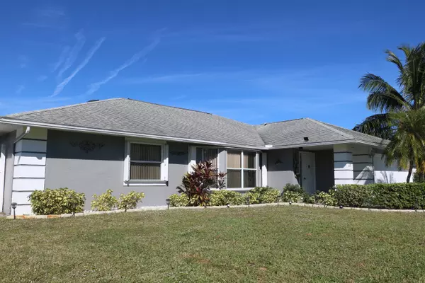 Port Saint Lucie, FL 34983,433 SE Walters Terrace TER