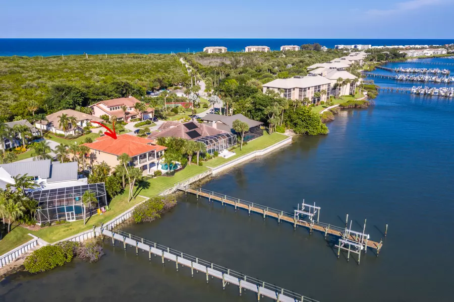 4380 NE Joes Point RD, Stuart, FL 34996