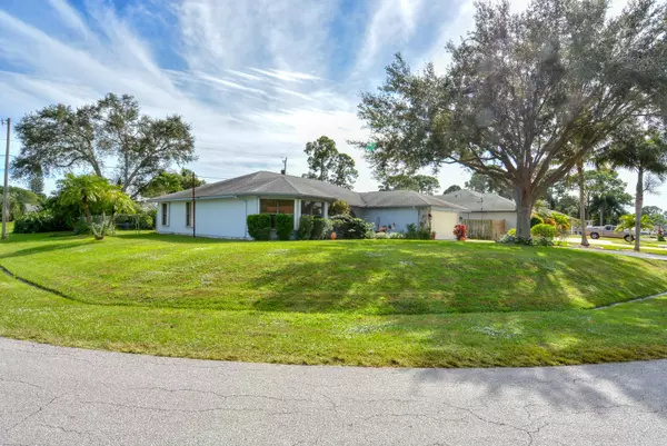 Port Saint Lucie, FL 34953,2801 SW Vittorio ST