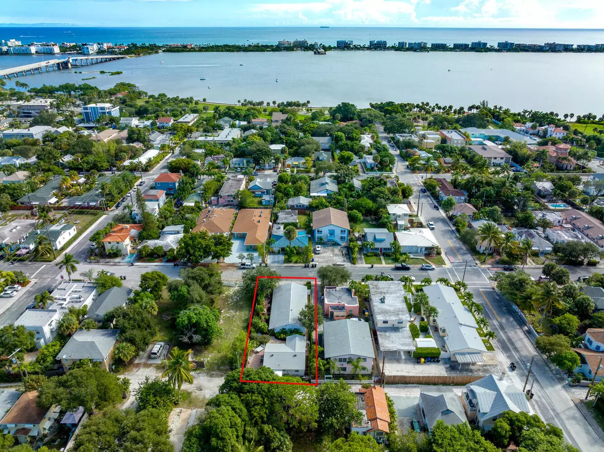 Lake Worth Beach, FL 33460,317 Ocean Breeze 1