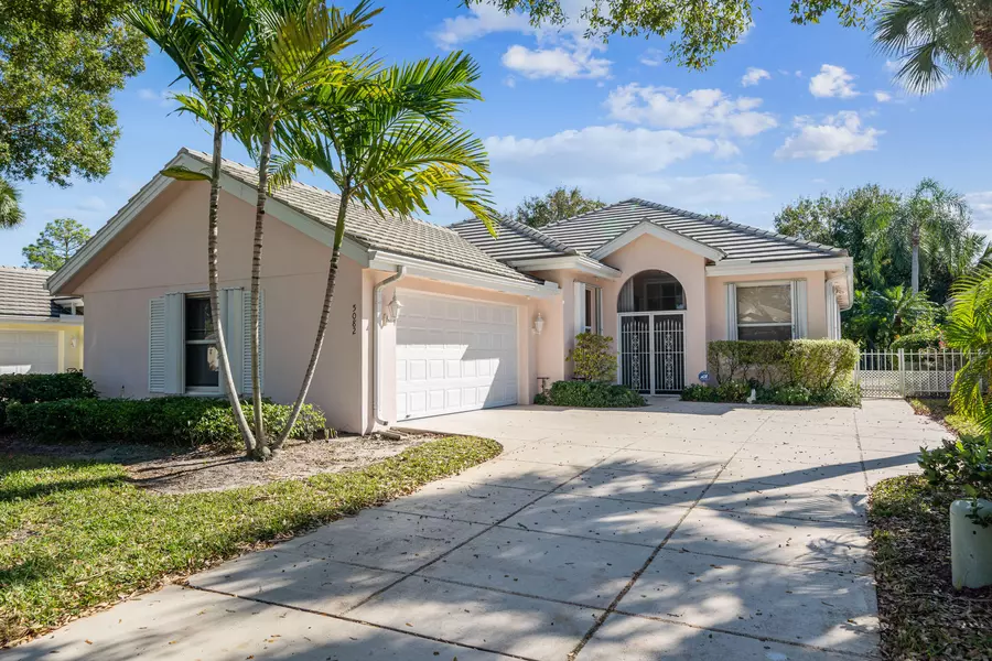 5082 SE Inkwood WAY, Hobe Sound, FL 33455