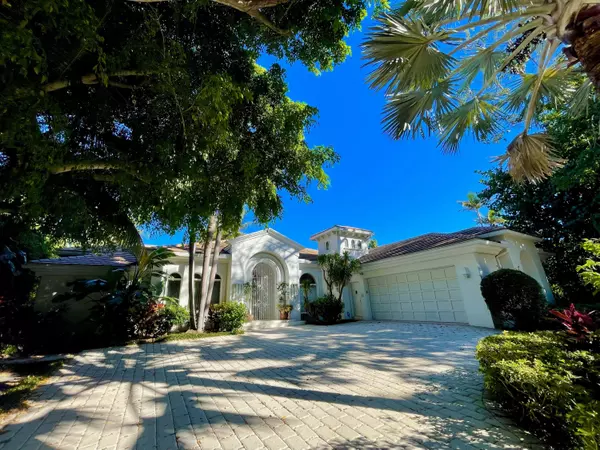 215 Via Tortuga, Palm Beach, FL 33480