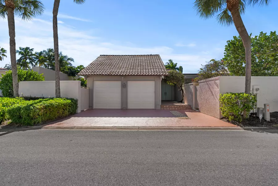 131 E E Bonefish CIR, Jupiter, FL 33477