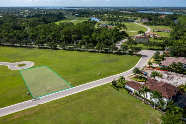 167 SE Via Lago Garda,  Port Saint Lucie,  FL 34953