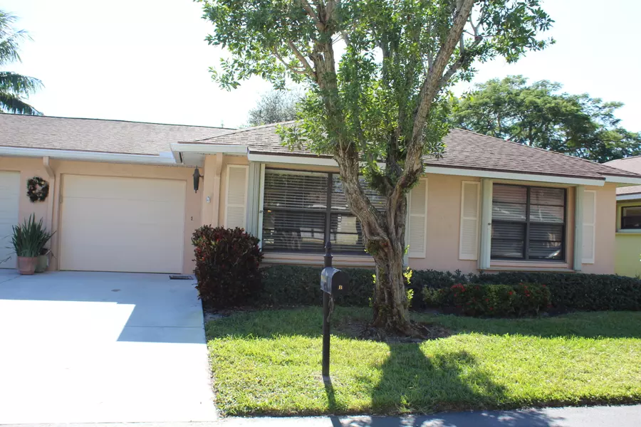 9810 Pecan Tree DR B, Boynton Beach, FL 33436