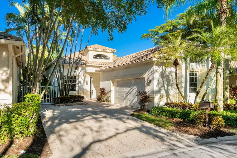 16774 Knightsbridge LN, Delray Beach, FL 33484