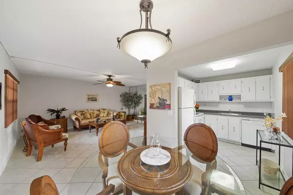 108 Burgundy C, Delray Beach, FL 33484