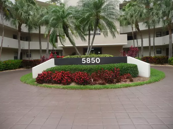 Boca Raton, FL 33433,5850 Camino Del Sol 104