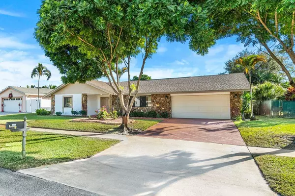 Lake Worth, FL 33463,5457 S Sandhurst CIR