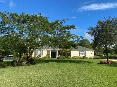 5910 Palmetto DR, Fort Pierce, FL 34982