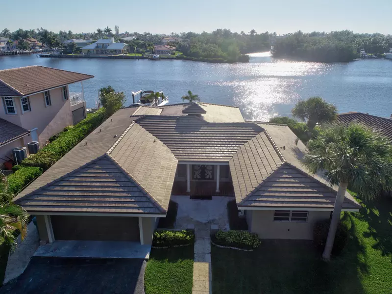 655 Castilla LN, Boynton Beach, FL 33435