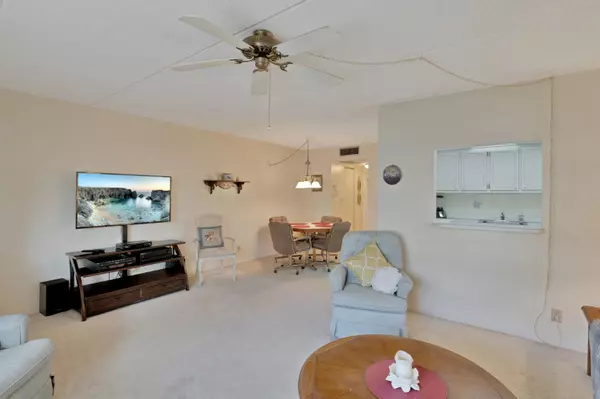 Palm Springs, FL 33461,700 Village Green CT 104