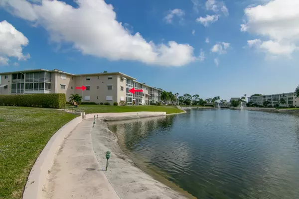 Lake Worth, FL 33461,2668 Garden Dr N 210