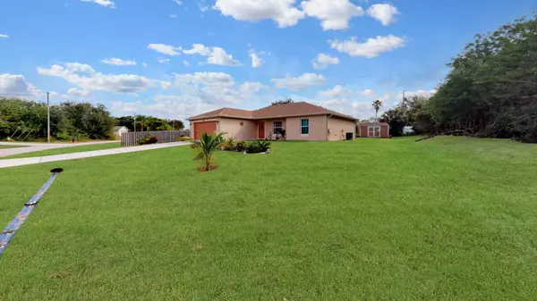 Port Saint Lucie, FL 34953,490 N Quick CIR