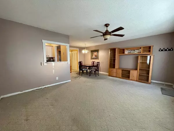 West Palm Beach, FL 33417,48 Cambridge B