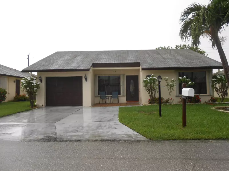 6281 Red Cedar CIR, Greenacres, FL 33463