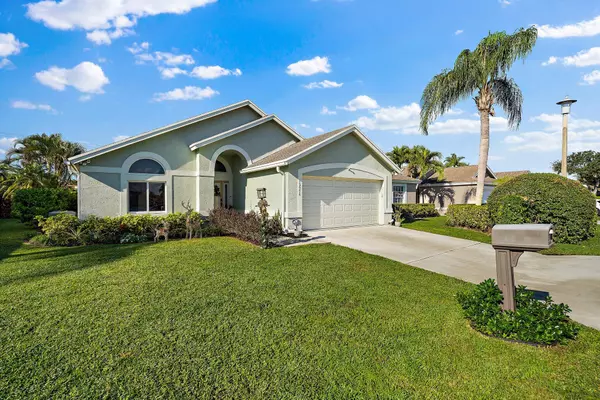 Wellington, FL 33414,12956 Meadowbreeze DR