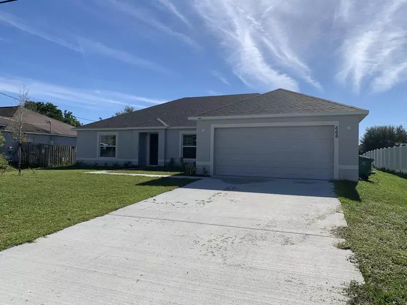 666 SW Jeanne AVE, Port Saint Lucie, FL 34953