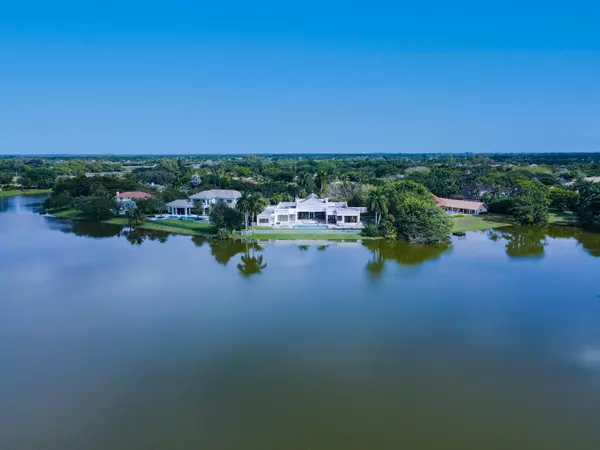 18161 Daybreak DR, Boca Raton, FL 33496