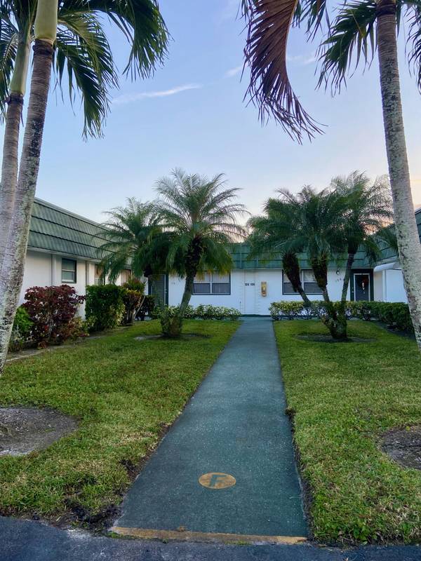 125 Waterford F 125 F, Delray Beach, FL 33446