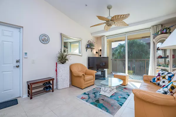 Boynton Beach, FL 33435,320 Villa CIR